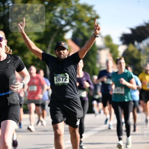01.09.2024 - BARMER Alsterlauf Dr. Thomas Lammeyer http://msf.ph/oto/6900327 01.09.2024 09:37:54 Laufen 2672 meine-sportfotos.de