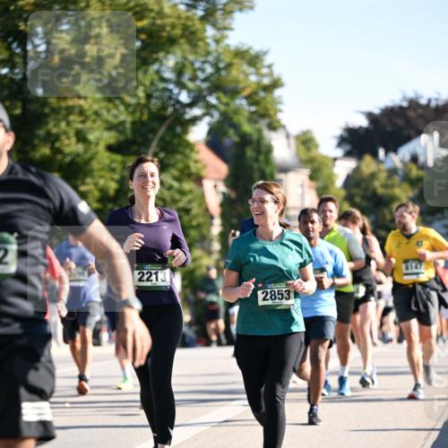 01.09.2024 - BARMER Alsterlauf Dr. Thomas Lammeyer http://msf.ph/oto/6900345 01.09.2024 09:37:55 Laufen 2, 2213, 2853 meine-sportfotos.de