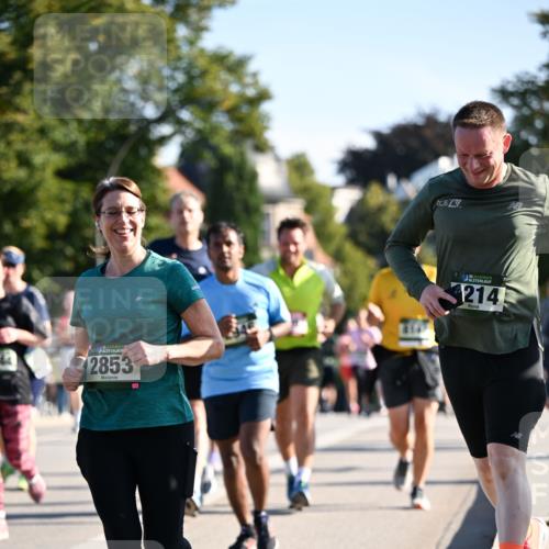 01.09.2024 - BARMER Alsterlauf Dr. Thomas Lammeyer http://msf.ph/oto/6900363 01.09.2024 09:37:56 Laufen 5, 2853, 27, 4214 meine-sportfotos.de
