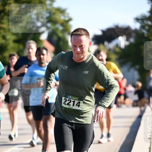 01.09.2024 - BARMER Alsterlauf Dr. Thomas Lammeyer http://msf.ph/oto/6900382 01.09.2024 09:37:57 Laufen 35, 2214 meine-sportfotos.de