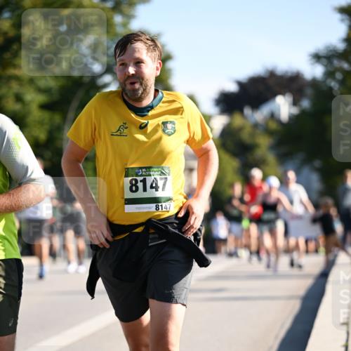 01.09.2024 - BARMER Alsterlauf Dr. Thomas Lammeyer http://msf.ph/oto/6900431 01.09.2024 09:38:00 Laufen 35, 8147, 8147 meine-sportfotos.de