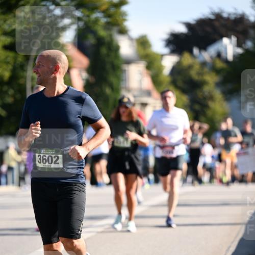 01.09.2024 - BARMER Alsterlauf Dr. Thomas Lammeyer http://msf.ph/oto/6900655 01.09.2024 09:38:09 Laufen 135, 3602 meine-sportfotos.de
