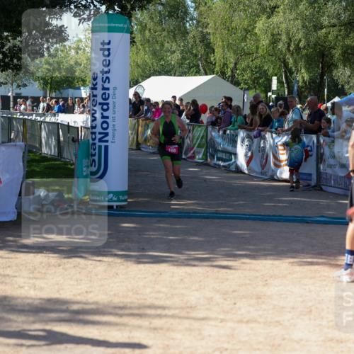 01.09.2024 - 17. Tribühne Triathlon Michael Strokosch http://msf.ph/oto/6900691 01.09.2024 10:57:47 Ziel 168, 272 meine-sportfotos.de
