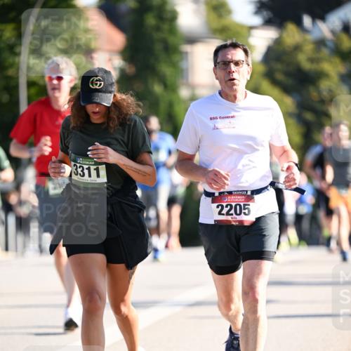 01.09.2024 - BARMER Alsterlauf Dr. Thomas Lammeyer http://msf.ph/oto/6900754 01.09.2024 09:38:11 Laufen 5, 3311, 135, 2205 meine-sportfotos.de