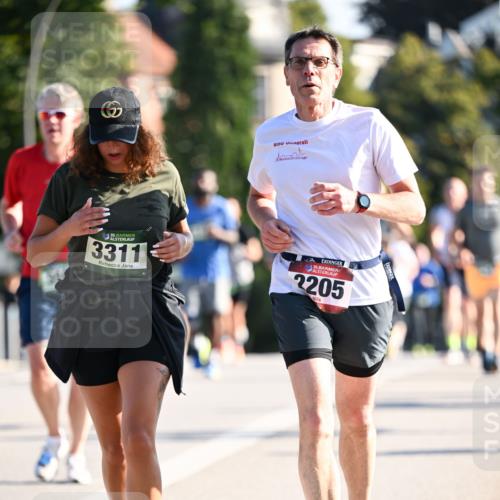 01.09.2024 - BARMER Alsterlauf Dr. Thomas Lammeyer http://msf.ph/oto/6900760 01.09.2024 09:38:12 Laufen 635, 3311, 2205 meine-sportfotos.de