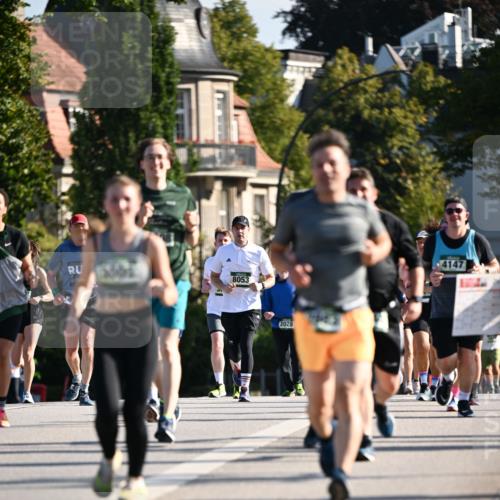 01.09.2024 - BARMER Alsterlauf Dr. Thomas Lammeyer http://msf.ph/oto/6900784 01.09.2024 09:38:15 Laufen 8053, 2029, 4147 meine-sportfotos.de