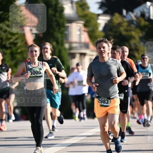 01.09.2024 - BARMER Alsterlauf Dr. Thomas Lammeyer http://msf.ph/oto/6900798 01.09.2024 09:38:16 Laufen 3005, 2983 meine-sportfotos.de