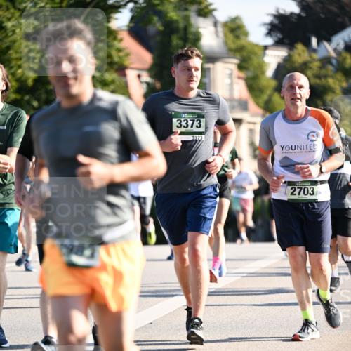 01.09.2024 - BARMER Alsterlauf Dr. Thomas Lammeyer http://msf.ph/oto/6900856 01.09.2024 09:38:19 Laufen 3373, 3373, 2703 meine-sportfotos.de