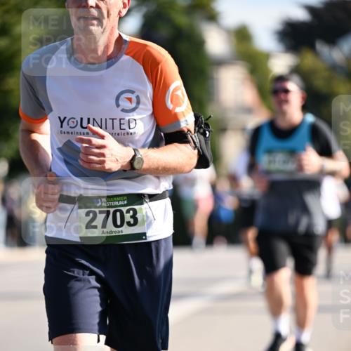 01.09.2024 - BARMER Alsterlauf Dr. Thomas Lammeyer http://msf.ph/oto/6900962 01.09.2024 09:38:21 Laufen 35, 2703 meine-sportfotos.de