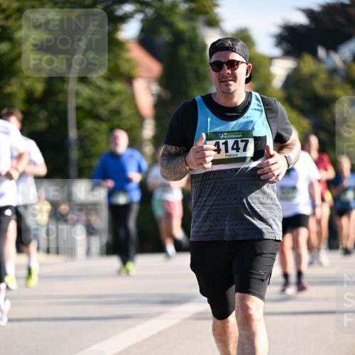 01.09.2024 - BARMER Alsterlauf Dr. Thomas Lammeyer http://msf.ph/oto/6900983 01.09.2024 09:38:22 Laufen 1635, 4147 meine-sportfotos.de