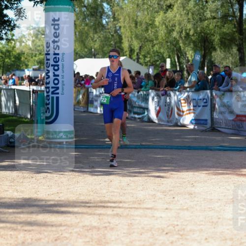01.09.2024 - 17. Tribühne Triathlon Michael Strokosch http://msf.ph/oto/6900993 01.09.2024 10:58:35 Ziel 139, 222 meine-sportfotos.de