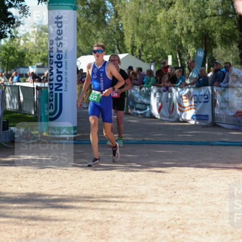 01.09.2024 - 17. Tribühne Triathlon Michael Strokosch http://msf.ph/oto/6901004 01.09.2024 10:58:35 Ziel 139, 222 meine-sportfotos.de