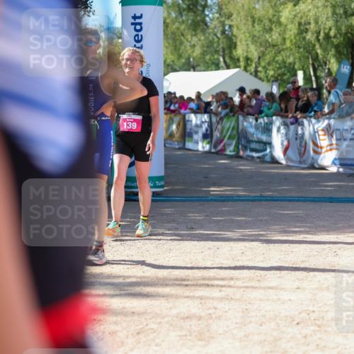 01.09.2024 - 17. Tribühne Triathlon Michael Strokosch http://msf.ph/oto/6901023 01.09.2024 10:58:37 Ziel 139, 222 meine-sportfotos.de