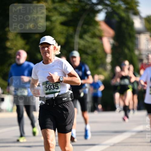 01.09.2024 - BARMER Alsterlauf Dr. Thomas Lammeyer http://msf.ph/oto/6901037 01.09.2024 09:38:26 Laufen 5035 meine-sportfotos.de