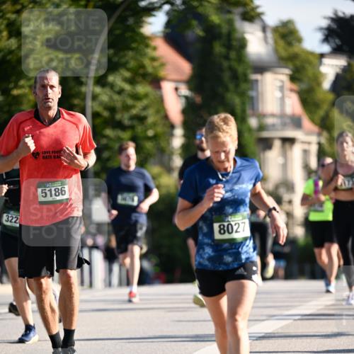 01.09.2024 - BARMER Alsterlauf Dr. Thomas Lammeyer http://msf.ph/oto/6901122 01.09.2024 09:38:30 Laufen 322, 5186, 8027 meine-sportfotos.de