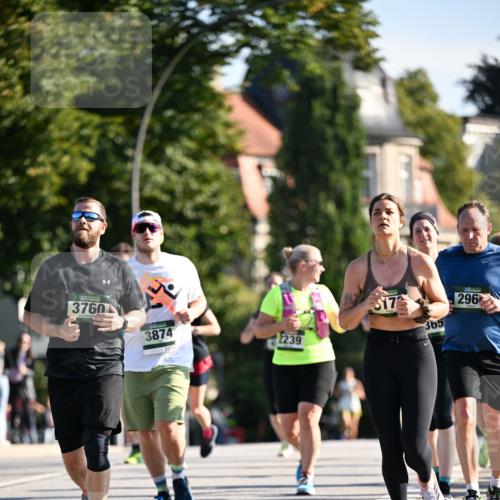 01.09.2024 - BARMER Alsterlauf Dr. Thomas Lammeyer http://msf.ph/oto/6901165 01.09.2024 09:38:33 Laufen 3760, 3874, 3874, 2239, 17, 365, 296 meine-sportfotos.de