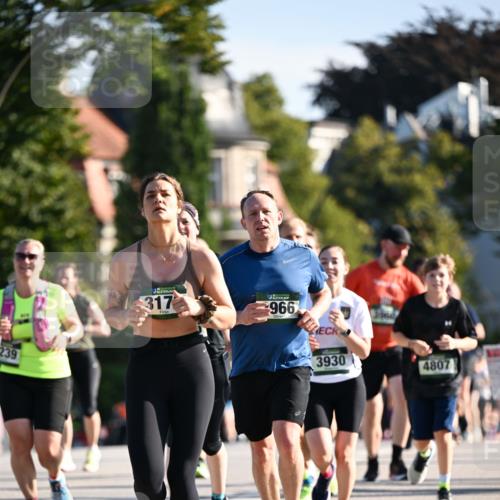 01.09.2024 - BARMER Alsterlauf Dr. Thomas Lammeyer http://msf.ph/oto/6901180 01.09.2024 09:38:34 Laufen 35, 317, 239, 966, 3930, 4807 meine-sportfotos.de