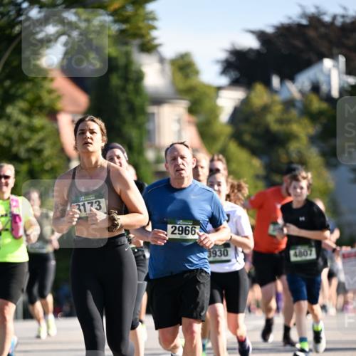 01.09.2024 - BARMER Alsterlauf Dr. Thomas Lammeyer http://msf.ph/oto/6901189 01.09.2024 09:38:34 Laufen 3173, 2966, 3930, 4807 meine-sportfotos.de