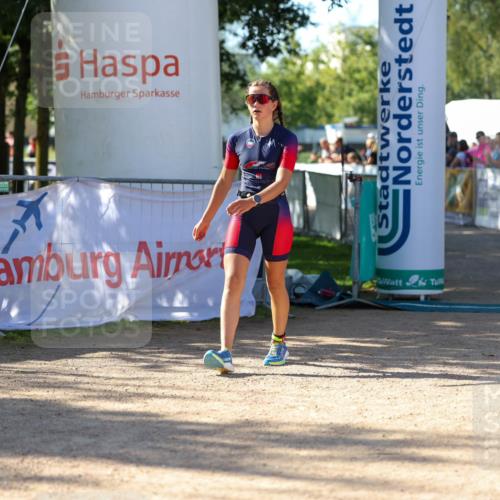 01.09.2024 - 17. Tribühne Triathlon Michael Strokosch http://msf.ph/oto/6901198 01.09.2024 10:58:57 Ziel 220, 278 meine-sportfotos.de