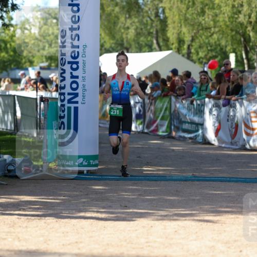 01.09.2024 - 17. Tribühne Triathlon Michael Strokosch http://msf.ph/oto/6901306 01.09.2024 10:59:10 Ziel 231, 274 meine-sportfotos.de