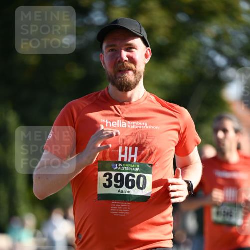 01.09.2024 - BARMER Alsterlauf Dr. Thomas Lammeyer http://msf.ph/oto/6901316 01.09.2024 09:38:41 Laufen 30, 35, 3960 meine-sportfotos.de