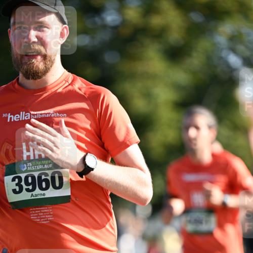 01.09.2024 - BARMER Alsterlauf Dr. Thomas Lammeyer http://msf.ph/oto/6901327 01.09.2024 09:38:41 Laufen 30, 35, 3960 meine-sportfotos.de