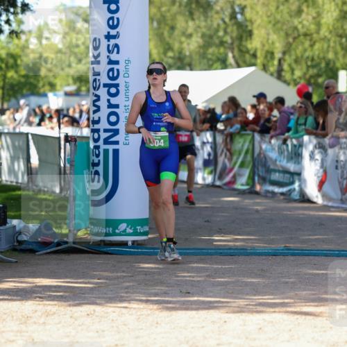 01.09.2024 - 17. Tribühne Triathlon Michael Strokosch http://msf.ph/oto/6901395 01.09.2024 10:59:18 Ziel 163, 169, 304 meine-sportfotos.de