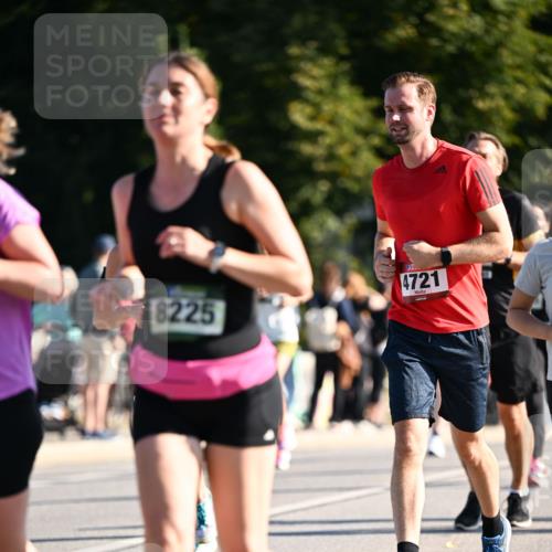 01.09.2024 - BARMER Alsterlauf Dr. Thomas Lammeyer http://msf.ph/oto/6901446 01.09.2024 09:38:47 Laufen 8225, 4721 meine-sportfotos.de