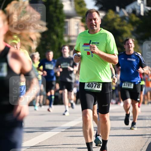 01.09.2024 - BARMER Alsterlauf Dr. Thomas Lammeyer http://msf.ph/oto/6901588 01.09.2024 09:38:54 Laufen 4078, 3781 meine-sportfotos.de