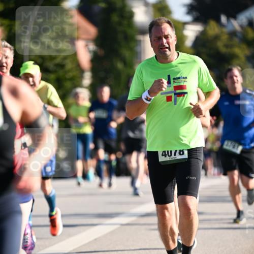 01.09.2024 - BARMER Alsterlauf Dr. Thomas Lammeyer http://msf.ph/oto/6901598 01.09.2024 09:38:54 Laufen 4078 meine-sportfotos.de