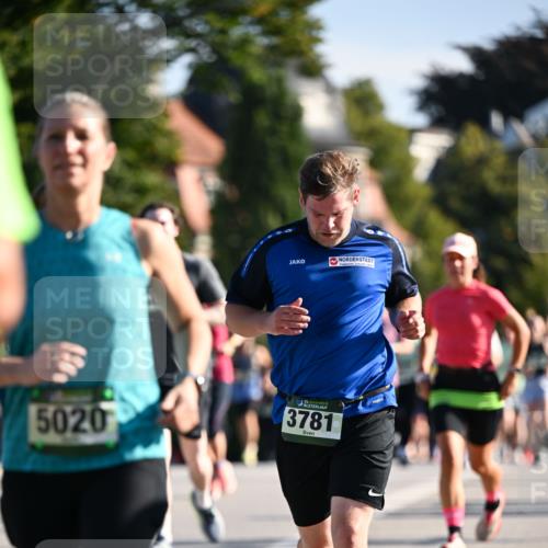 01.09.2024 - BARMER Alsterlauf Dr. Thomas Lammeyer http://msf.ph/oto/6901675 01.09.2024 09:38:56 Laufen 5020, 35, 3781 meine-sportfotos.de