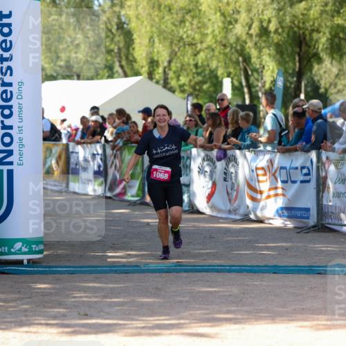 01.09.2024 - 17. Tribühne Triathlon Michael Strokosch http://msf.ph/oto/6901694 01.09.2024 10:59:50 Ziel 264, 1068 meine-sportfotos.de