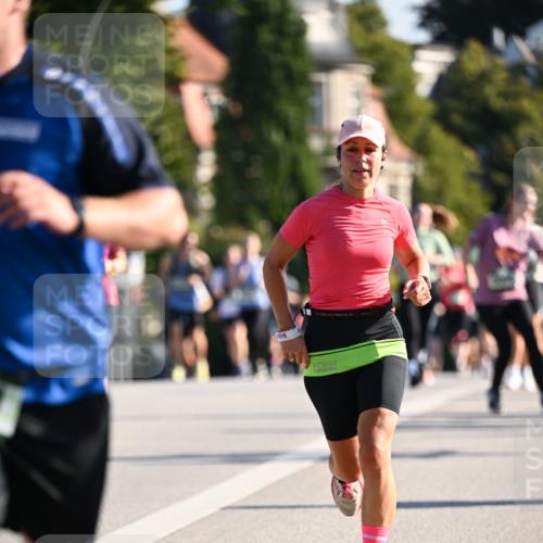 01.09.2024 - BARMER Alsterlauf Dr. Thomas Lammeyer http://msf.ph/oto/6901740 01.09.2024 09:38:58 Laufen  meine-sportfotos.de