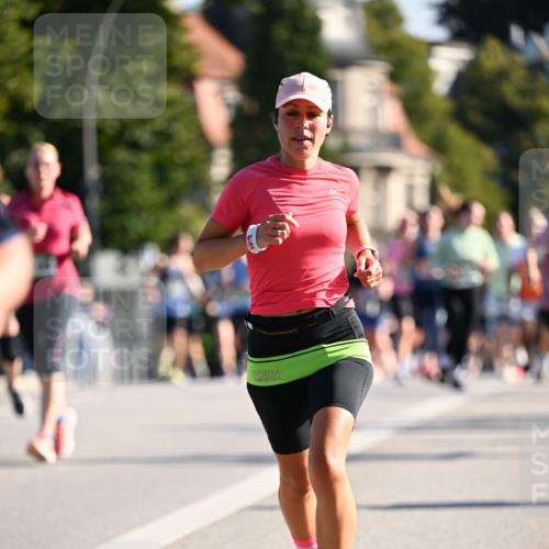 01.09.2024 - BARMER Alsterlauf Dr. Thomas Lammeyer http://msf.ph/oto/6901771 01.09.2024 09:38:59 Laufen  meine-sportfotos.de