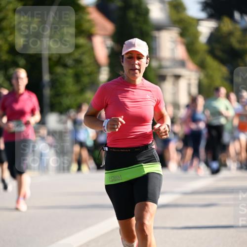 01.09.2024 - BARMER Alsterlauf Dr. Thomas Lammeyer http://msf.ph/oto/6901775 01.09.2024 09:38:59 Laufen  meine-sportfotos.de