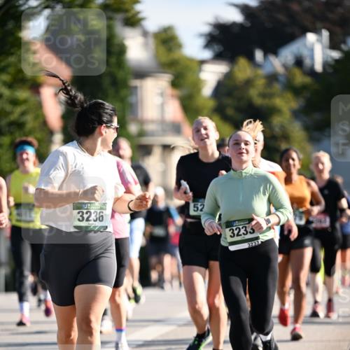 01.09.2024 - BARMER Alsterlauf Dr. Thomas Lammeyer http://msf.ph/oto/6901883 01.09.2024 09:39:05 Laufen 3236, 52, 3235, 3233 meine-sportfotos.de