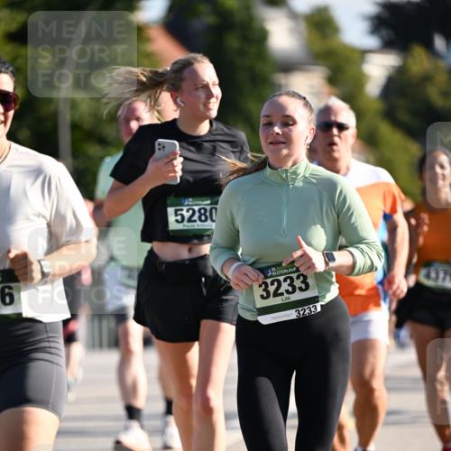 01.09.2024 - BARMER Alsterlauf Dr. Thomas Lammeyer http://msf.ph/oto/6901930 01.09.2024 09:39:07 Laufen 6, 5280, 35, 3233, 3233, 437 meine-sportfotos.de