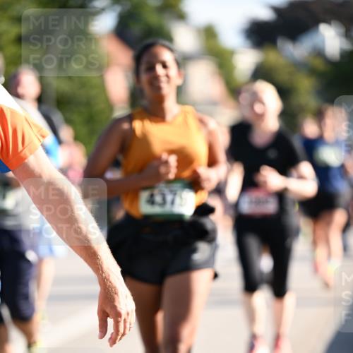 01.09.2024 - BARMER Alsterlauf Dr. Thomas Lammeyer http://msf.ph/oto/6902010 01.09.2024 09:39:10 Laufen 4375 meine-sportfotos.de