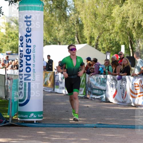 01.09.2024 - 17. Tribühne Triathlon Michael Strokosch http://msf.ph/oto/6902019 01.09.2024 11:00:41 Ziel 181, 270 meine-sportfotos.de