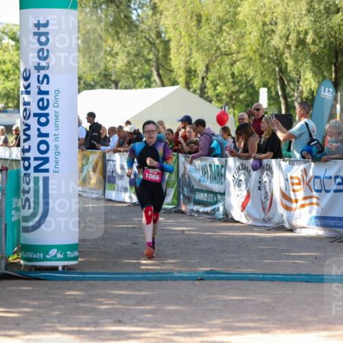 01.09.2024 - 17. Tribühne Triathlon Michael Strokosch http://msf.ph/oto/6902134 01.09.2024 11:00:51 Ziel 181, 1066 meine-sportfotos.de