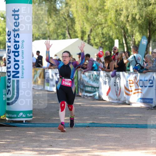 01.09.2024 - 17. Tribühne Triathlon Michael Strokosch http://msf.ph/oto/6902150 01.09.2024 11:00:52 Ziel 181, 1066 meine-sportfotos.de