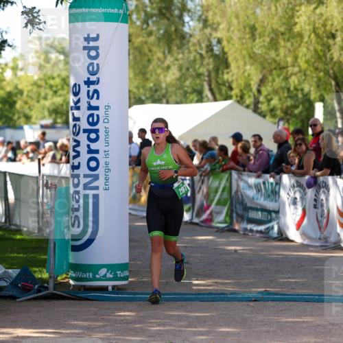 01.09.2024 - 17. Tribühne Triathlon Michael Strokosch http://msf.ph/oto/6902219 01.09.2024 11:01:14 Ziel 232, 286, 297 meine-sportfotos.de
