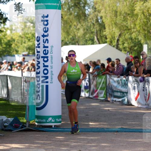 01.09.2024 - 17. Tribühne Triathlon Michael Strokosch http://msf.ph/oto/6902224 01.09.2024 11:01:14 Ziel 232, 286, 297 meine-sportfotos.de