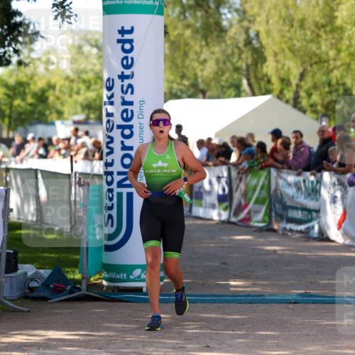 01.09.2024 - 17. Tribühne Triathlon Michael Strokosch http://msf.ph/oto/6902234 01.09.2024 11:01:15 Ziel 232, 297 meine-sportfotos.de