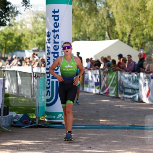 01.09.2024 - 17. Tribühne Triathlon Michael Strokosch http://msf.ph/oto/6902239 01.09.2024 11:01:15 Ziel 232, 297 meine-sportfotos.de