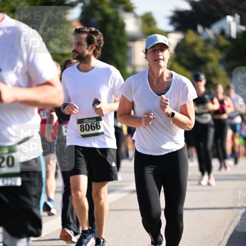 01.09.2024 - BARMER Alsterlauf Dr. Thomas Lammeyer http://msf.ph/oto/6902327 01.09.2024 09:39:20 Laufen 20, 8066 meine-sportfotos.de