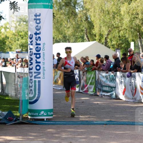 01.09.2024 - 17. Tribühne Triathlon Michael Strokosch http://msf.ph/oto/6902335 01.09.2024 11:01:22 Ziel 228, 232, 277 meine-sportfotos.de