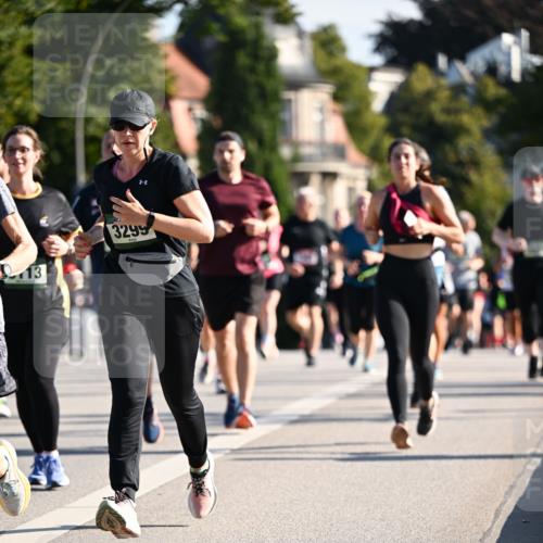 01.09.2024 - BARMER Alsterlauf Dr. Thomas Lammeyer http://msf.ph/oto/6902418 01.09.2024 09:39:23 Laufen 13, 3299 meine-sportfotos.de