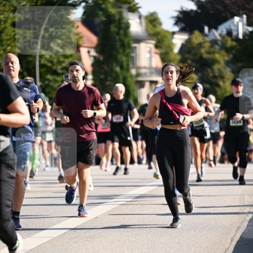 01.09.2024 - BARMER Alsterlauf Dr. Thomas Lammeyer http://msf.ph/oto/6902440 01.09.2024 09:39:24 Laufen 4426, 3689 meine-sportfotos.de