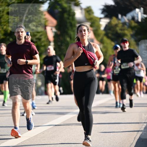 01.09.2024 - BARMER Alsterlauf Dr. Thomas Lammeyer http://msf.ph/oto/6902478 01.09.2024 09:39:25 Laufen  meine-sportfotos.de